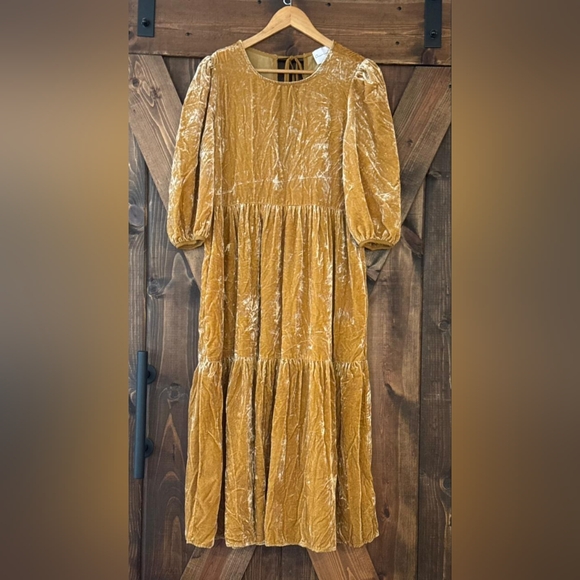 Charles Henry Luxurious Gold Velvet Tiered Midi Dress with Back Ties - Picture 1 of 11